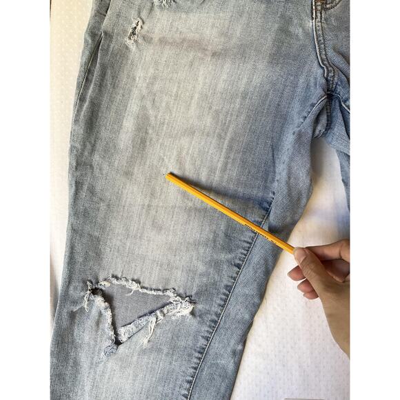 Torrid Women Jeans 16 Light Blue Denim Distressed Button 30" Inseam Ripped - Picture 4 of 12